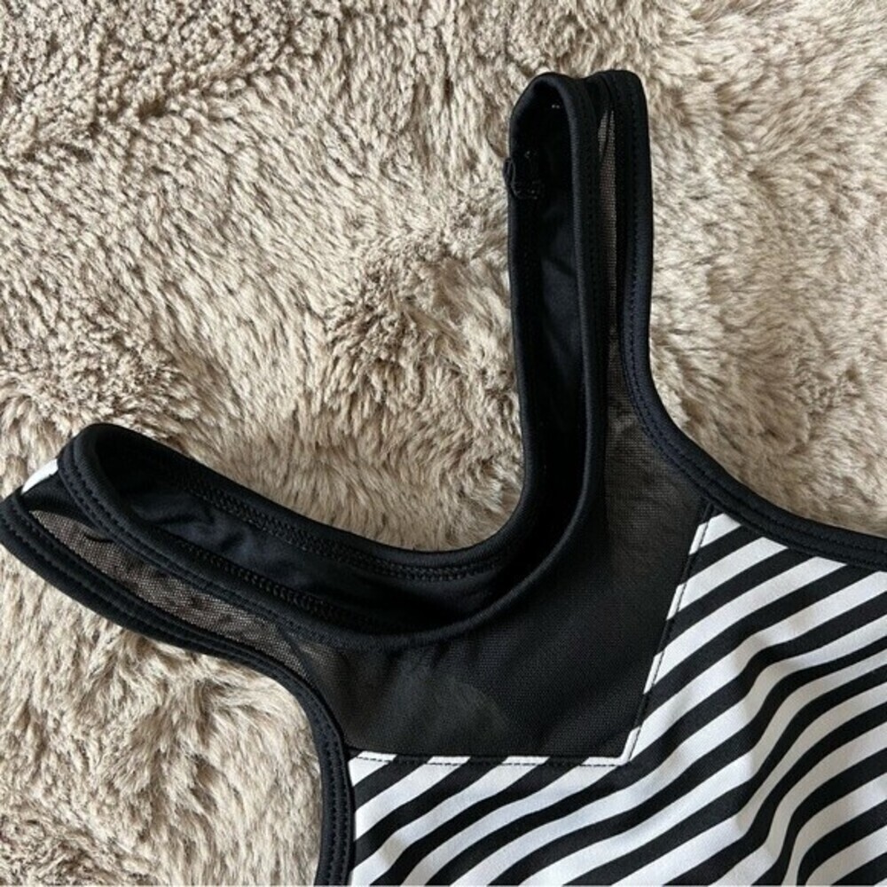 Zella Black And White Striped Sports Bra SZ XS - Picture 3 of 7